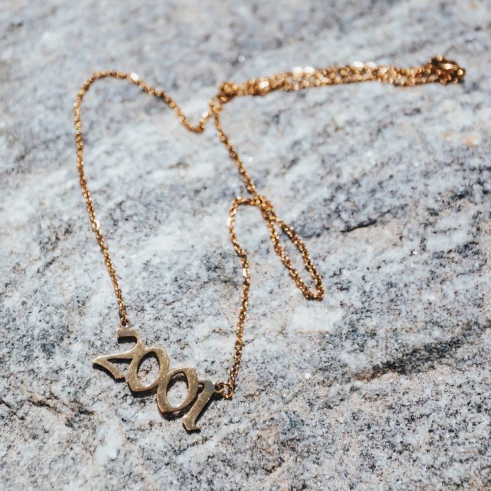 2001 necklace